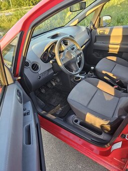 Mitsubishi Colt 1,1 MPI benzín manuál 55 kw - 9