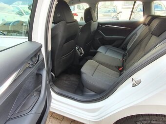 Škoda Octavia 4 Combi Style 4x4 2.0TDI 110kW DSG Matrix LED - 9