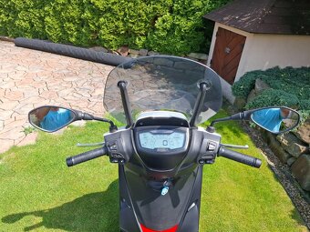 Piaggio Medley 125 - 9