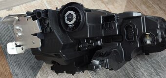 Škoda Superb 4 IV prední svetlo Matrix led 3P1 leve - 9