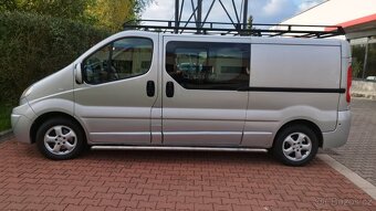 RENAULT TRAFIC 2.0DCI 84KW LONG 6 MÍST R.V.2011 - 9