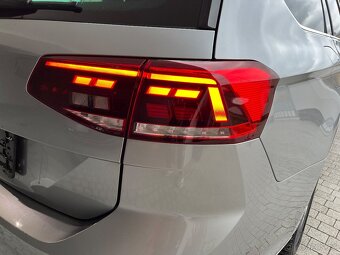 VW Passat 2.0 TDi 147 kW Business DSG - 9