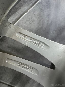 ZIMNÍ SADA MB GLC  R18 235/60 R18 - 9