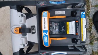 Dětská autosedačka - Chicco - 0 až 2 roky - 9