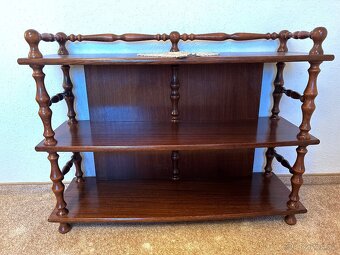 Prodej souboru starožitného nábytku - 9