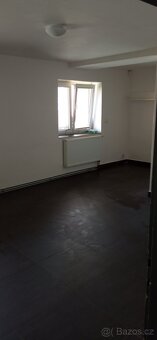 Pronájem bytu 2+kk ( 59 m2 ) v rodinném domě - 9