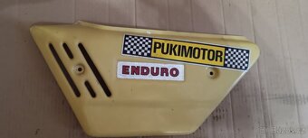 ČZ 250 enduro 988.2 boční plast - 9