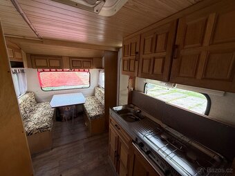Karavan Buerstner LUX - 9