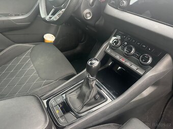 ŠKODA KAROQ SPORTLINE 1.5TSI BENZIN cockpit canton m2021 - 9