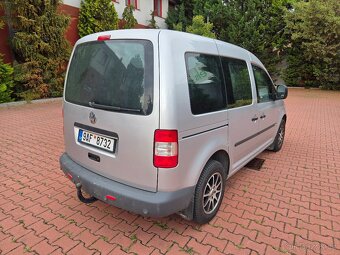VW Caddy 1.9TDI 77kW 2009,tažné,bez koroze,serviska - 9