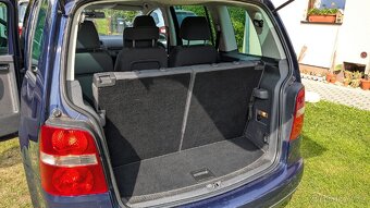 VW Touran 1,9 TDi 7 míst - 9