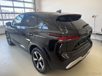 Nissan Qashqai 1.3i 103 kw+2022 - 9