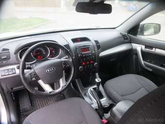 Na prodej Kia sorento 2.2 cdi - 9