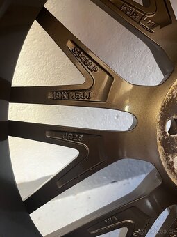 Alu Kola Japan Racing Platinum Bronze 225/40 R18 5x112 - 9