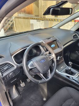 Ford Galaxy 2.0TDCI 110 kW Titanium 7míst - 9