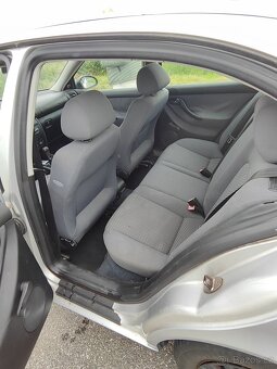 Prodám Seat Leon 1.9tdi 66kw - 9