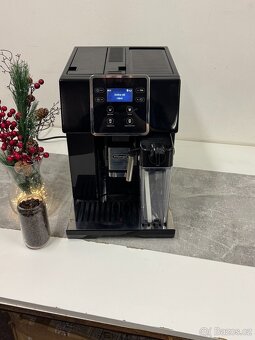 Kávovar DeLonghi Perfecta EVO ESAM420.40.B - 9