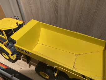 RC4WD JD Dumper 114 E450C Sklápěč RC Hydraulický - 9