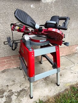 Prodám pokosovou pilu s posuvem Einhell RT-SM 305 L.-1800 W. - 9