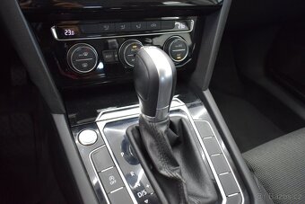 Volkswagen Passat 2,0 TDi 110 kW,DSG,B8,NAVI,ACC - 9