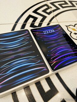 Prodám iPad Pro 12.9" 256GB M2 Stříbrný 2022 - 9