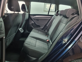 VW Golf 7 Variant 1.2 TSi 81kW akční výbava Lounge - 9