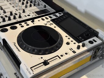 Pioneer CDJ-2000 + DJM-800 - 9