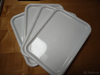 Příbory, talíře, hrnky....... - 9