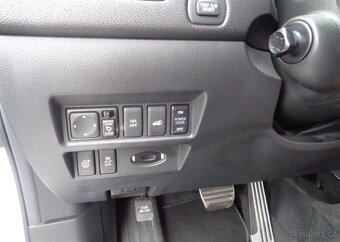 Infiniti QX70 QX70S 3.7i V6 AWD benzín automat 235 kw - 9