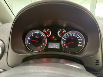 Suzuki SX4 2,0 DDIS VÝHŘEV ČIDLA KLIMA - 9