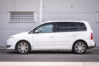 Volkswagen Touran 1.4TSI DSG Highline - 109 000km - 9