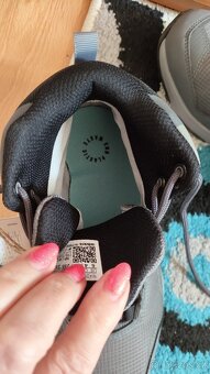 Outdoorová obuv Adidas, vel.37 1/3, nové - 9