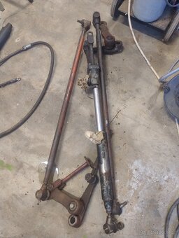 Posilovač řízení Zetor - 9