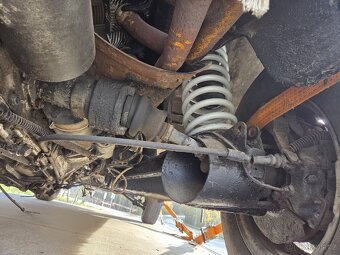 Tatra 613-1 (3) s TP - 9