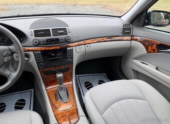 Mercedes - Benz E220 2.2CDi 125kw EVO - 9