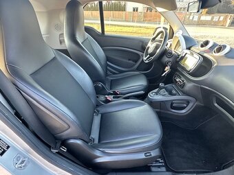 Smart Fortwo EQ Elektro 22kw NAVIGACE  DPH - 9