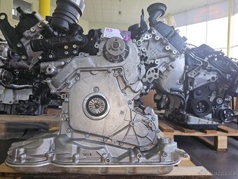 MOTOR CRT 3,0 TDI 200KW AUDI Q7 4M - 9