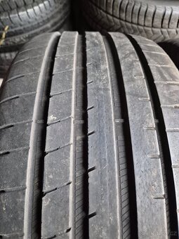 255/45/20-4x letni pneu Goodyear dot 20 5-6mm - 9
