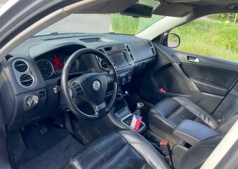 Prodám Volkswagen Tiguan 2.0TDI 4 Motion 233tkm 2009 - 9