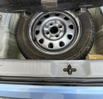 Prodám Kia Picanto 1.0, 45 kW, benzín, r.v. 2006 – po servis - 9