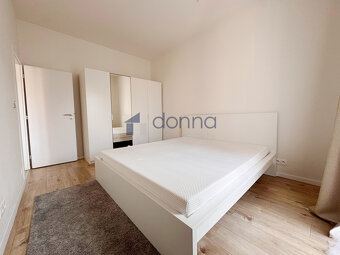 Pronájem bytu 2+kk, 56m2 + balkon 15m2, ul. Hartigova, Praha - 9