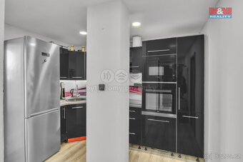 Prodej bytu 2+1, 42 m², Příbram, ul. třída Osvobození - 9