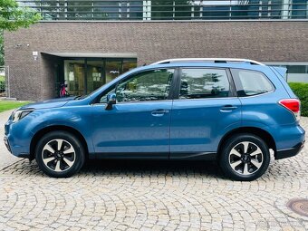 Subaru Forester 2.0i 4x4 MANUÁL 1MAJITEL EXCLUSIVE VÝHŘEV - 9