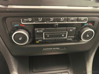 Golf VII 1,2 TSi 77KW Style, XENONY, 2011 , Klima, ALU, STK - 9