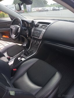 Mazda 6 GH Dynamic/GTA, polokůže, BOSE, xenony, hezký stav - 9
