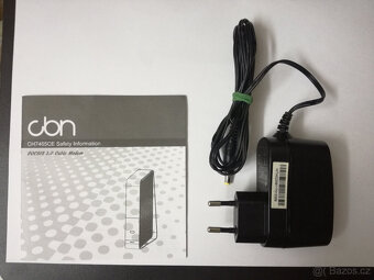 Napájecí adaptéry/nabíječky - 9