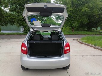 Škoda Fabia 1.4 63kW, pouze 90 000km - 9