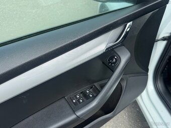 ŠKODA OCTAVIA KOMBI III 1.6TDI DOVOZ D - 9