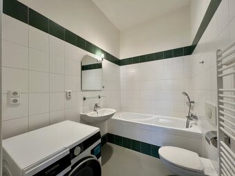 Prodej byty 2+kk, 70 m2 - Praha - Vinohrady, ev.č. 00064 - 9