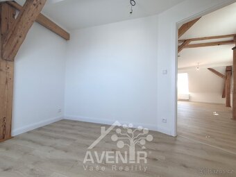 Prodej podkrovního bytu 1+kk, 61 m2, Jablonec n.N., Anenské - 9
